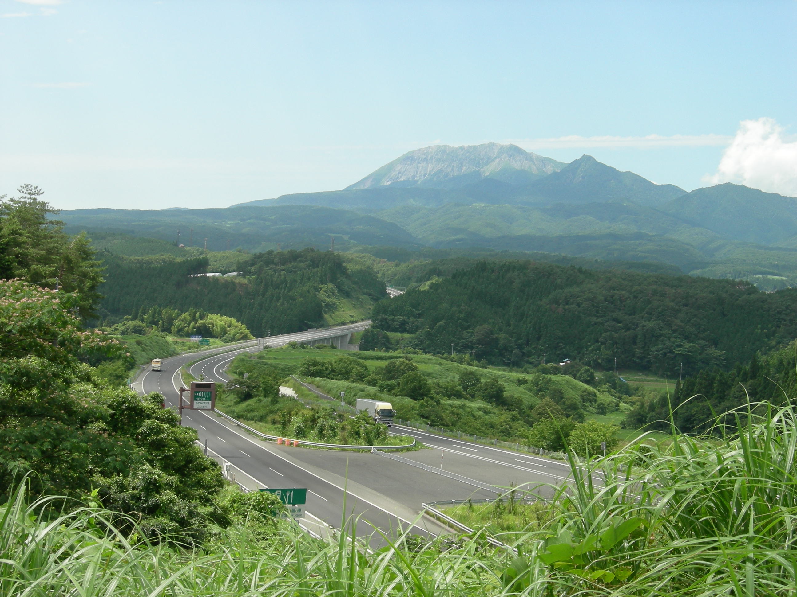 西日本高速道路㈱ 中国支社 津山高速道路事務所･米子高速道路事務所